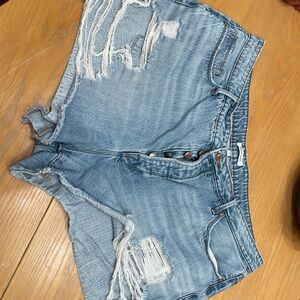 Good American Distressed Good American Bombshell Shorts
